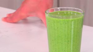 smoothie-manzana-verde-piña-antioxidante-verduras-jorge-saludable-vegano