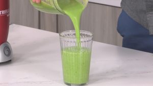 smoothie-manzana-verde-piña-verduras-jorge-saludable-vegano