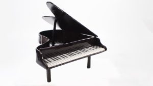 Carmen-montero-mayte-rodriguez-paolo-temesio-toni-rodriguez-academy-jorge-saludable-bakeoff-maribel-rios-curso-online-sweetit-academy-pianoday-piano-caramelo-isomalt-dia-del-piano-candy